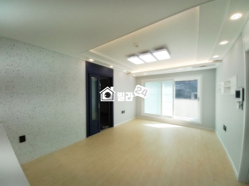 서울 은평구 신사동 !!은평구 신사동 넓은 3룸 / 잔여1세대 특가 마무리 고고 / 바로 ☎ ☎ ☎ ☎ ☎ 분양 매물번호 35275 사진 2