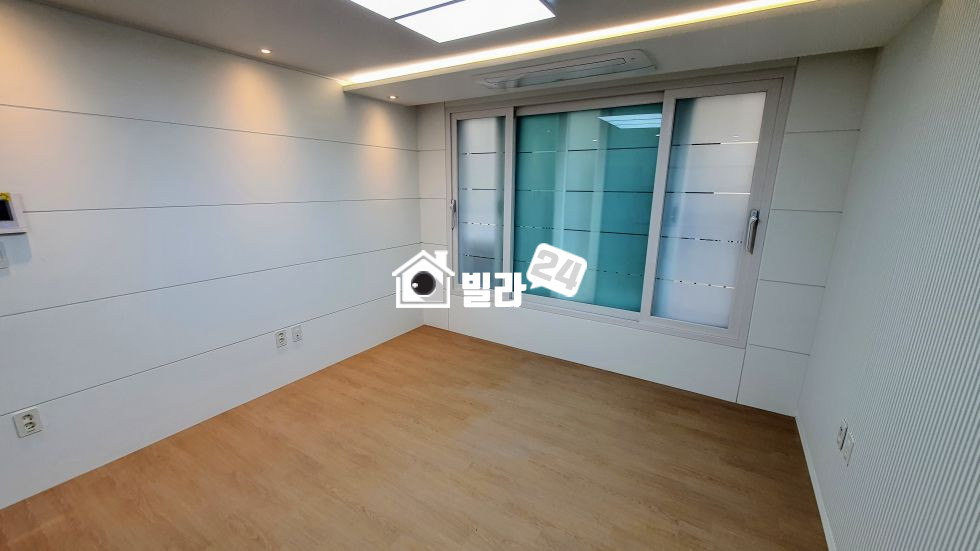 서울 은평구 신사동 ▶▶인근 초중고 밀집으로 최고의 학군!! 3룸 되파실때 너무좋아요!! 분양 매물번호 35035 사진 2