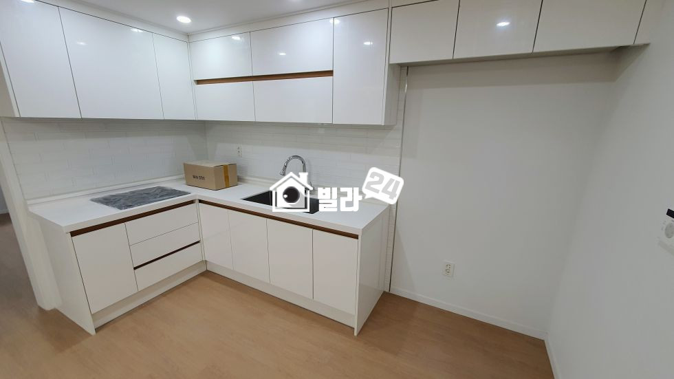 서울 은평구 신사동 ▶▶인근 초중고 밀집으로 최고의 학군!! 3룸 되파실때 너무좋아요!! 분양 매물번호 35035 사진 4