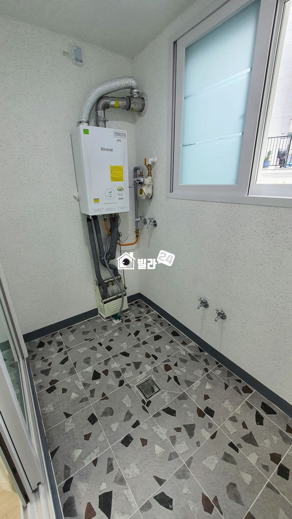 서울 은평구 구산동 ↗↗구산역 인접 구조좋은 3룸~ 주차는 당연 가능!! 한번보면 빠져들어요~♥ 분양 매물번호 34999 사진 8