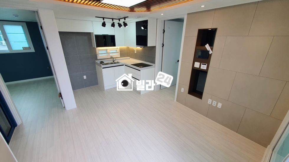 서울 은평구 구산동 ★★어디 가지못해도.... 집에서 파티하면되요~ 대형테라스있는 2룸 강아지 키우시는분 환영합니다~★★ 분양 매물번호 35000 사진 3
