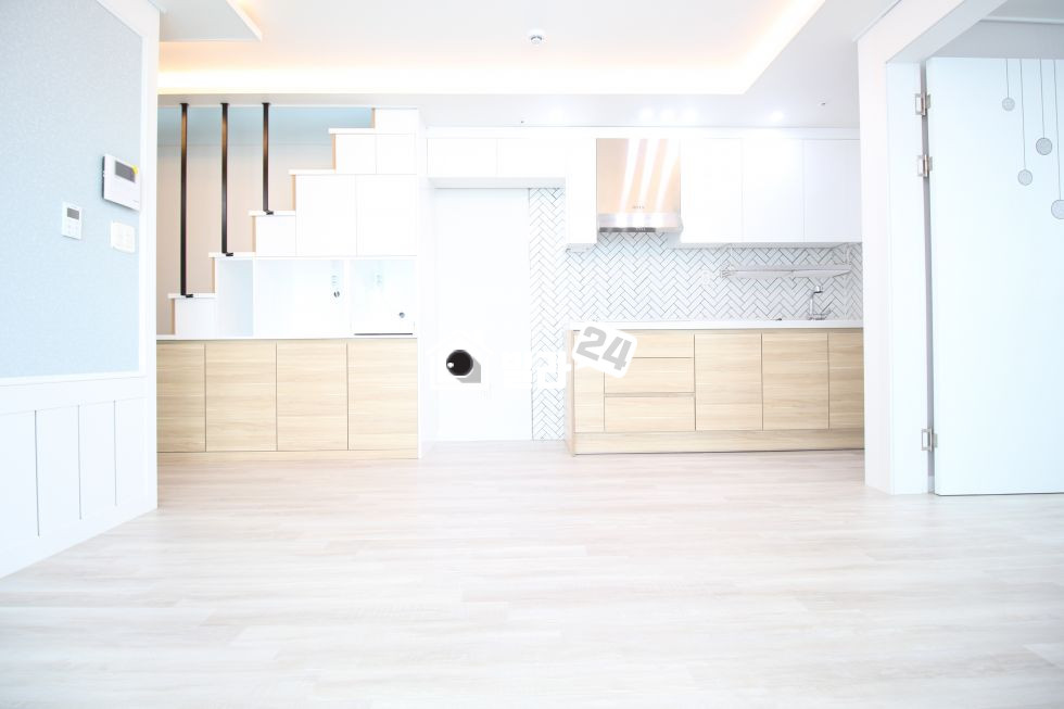 서울 은평구 역촌동 ✦✧자택근무사무실/서재/아이들놀이방✦✧ 공간 활용하기 정-말 좋은 복층!!! ✱6호선 응암역 역세권입니다✱ 분양 매물번호 33034 사진 2