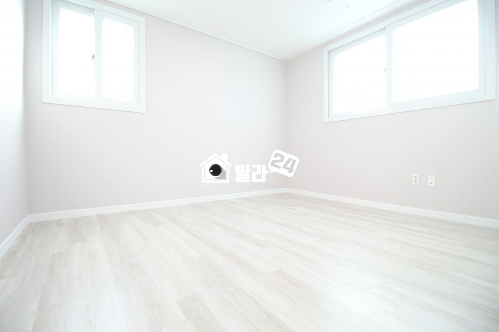 서울 은평구 역촌동 ✦✧자택근무사무실/서재/아이들놀이방✦✧ 공간 활용하기 정-말 좋은 복층!!! ✱6호선 응암역 역세권입니다✱ 분양 매물번호 33034 사진 4