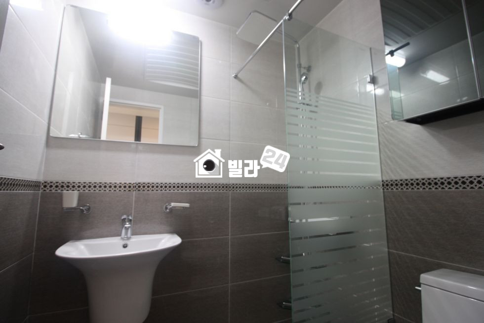 서울 은평구 불광동 ★ 답동 학군 인접과 편의시설 가까이에 있는 3룸입니다 분양 매물번호 32718 사진 7