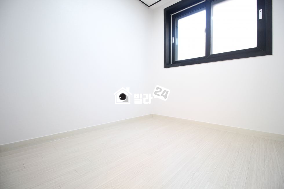 서울 은평구 응암동 ➽확인필수!! ✔새절역 도보5분 ✔세련된 인테리어 ✔엄청난 채광 ✔ㄷ자 주방 ✔주방&거실 분리형구조 ✔방3화장실2 분양 매물번호 33036 사진 7