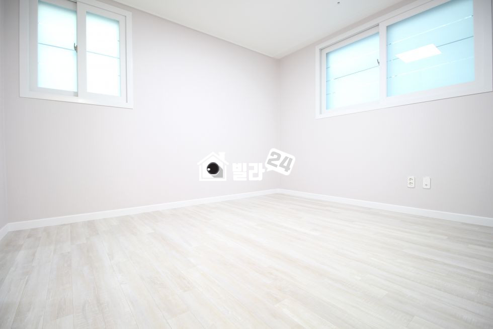 서울 은평구 역촌동 ♣♧투룸에 드레스룸과 테라스가 있다구요~~?!♧♣ 보자마자 만족하시는 현장!! 은평구 2룸 보시면 반드시 보셔야할 현장!!★☆ 분양 매물번호 33033 사진 4
