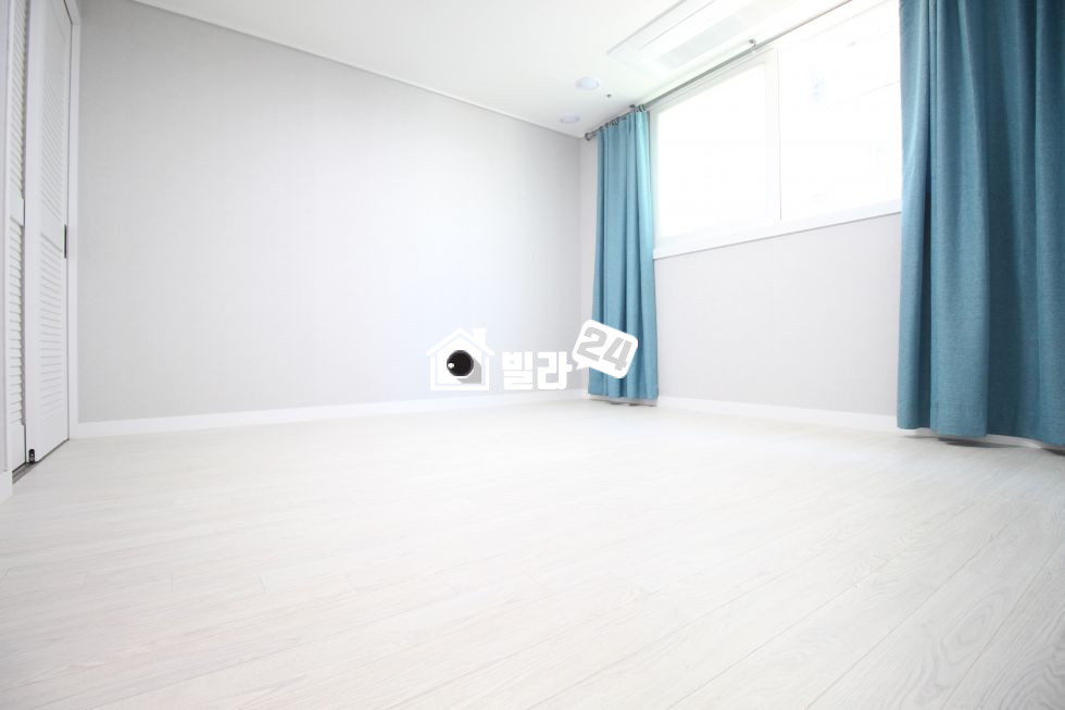 서울 은평구 신사동 【 단지형빌라 】 【 반듯한구조 】 초중고교 학군 多 ☎ 응암역 역세권 분양 매물번호 31769 사진 4