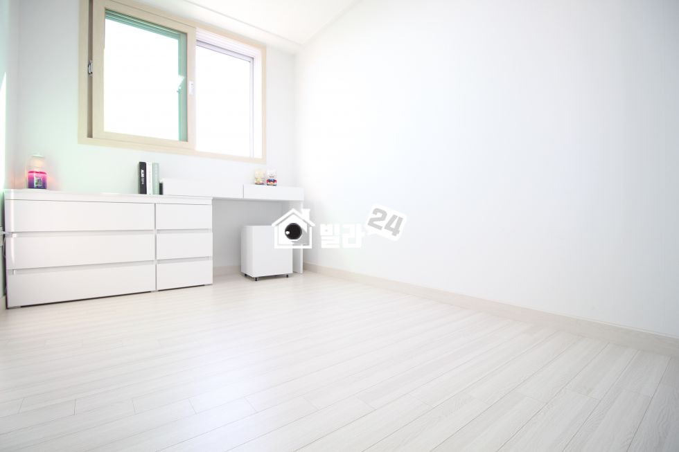 서울 은평구 구산동 ∑★왕테라스 3룸이 이렇게 저렴해도 되나요?!?!★ 주방거실 분리형 구조와 탁 트인 전망이 최고~~!!! 분양 매물번호 31767 사진 6