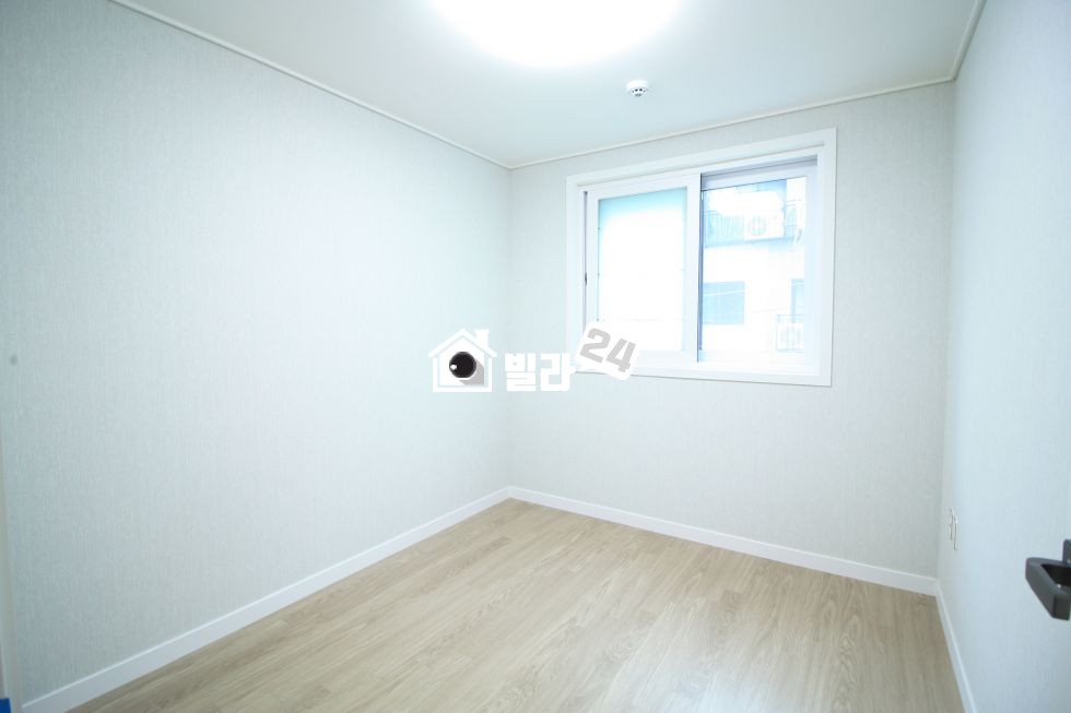 경기 안산상록구 부곡동 ◐◐ 부곡동!!! 와우 대박!!! ◐◐ 방4+화장실2+베란다✔ 친환경 자재✔ 내진설비✔ 너무 잘되어있어요~~~!!!!! 볼수록 매력 있는 집이에요~~~!!!!!! 얼마남지 않은 곳이에요~~~!!!! 분양 매물번호 33534 사진 6