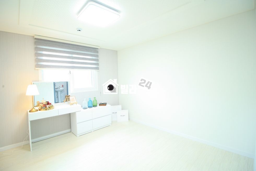 경기 안산상록구 월피동 ✦✦ 월피동!!! 신축 쓰리룸!!! ✦✦ 초,중,고등학교 가까워요~~!!!!! 안산천&버스정류장 인접!!!! 구경오실 집이에요~~~❣❣❣ 분양 매물번호 33530 사진 4