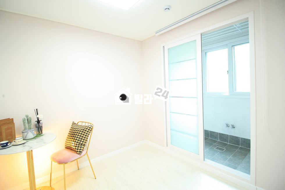경기 안산상록구 월피동 ✦✦ 월피동!!! 신축 쓰리룸!!! ✦✦ 초,중,고등학교 가까워요~~!!!!! 안산천&버스정류장 인접!!!! 구경오실 집이에요~~~❣❣❣ 분양 매물번호 33530 사진 6