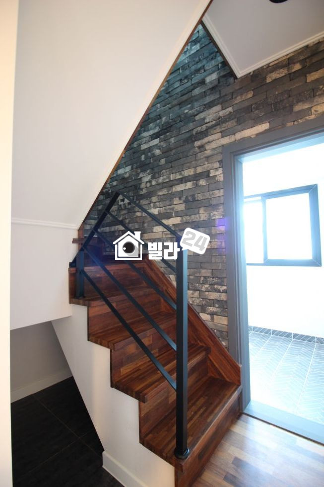 경기 안산상록구 일동 ★【복층 강추추추추추추!! 매물 2층에서 아이 마음껏 뛰어놀게!!】★ 신혼부부를 위한 복층 등장!!!~!!♬ 인테리어최고!!♥ 테라스까지 대박이네!!★ 분양 매물번호 30650 사진 10
