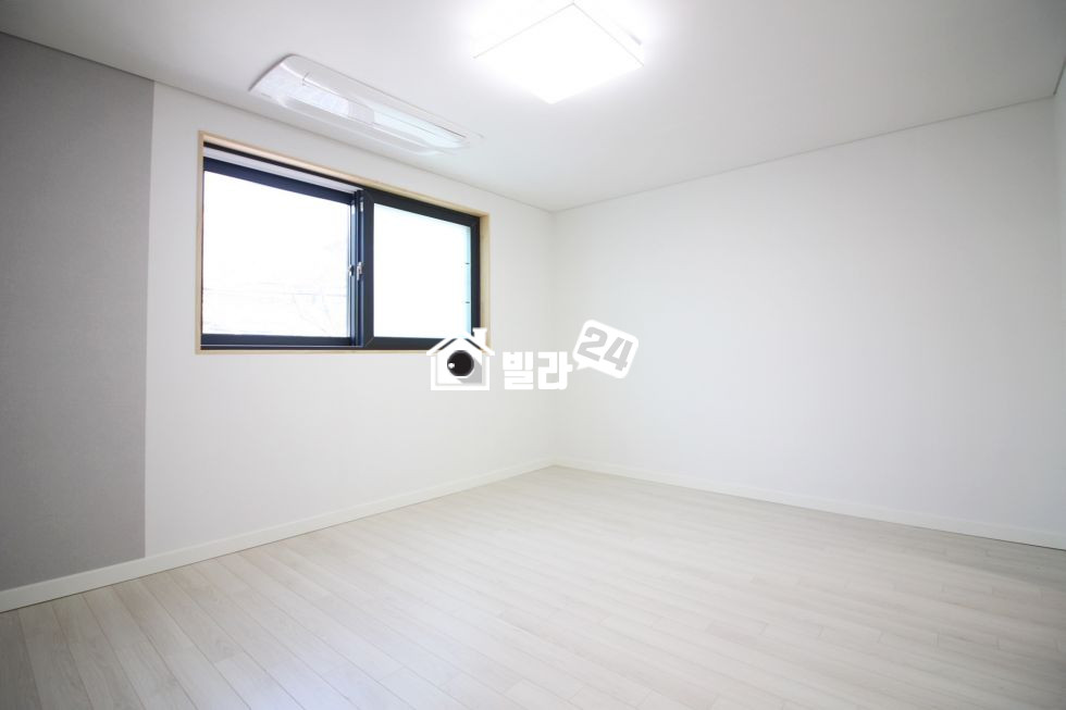 경기 안산상록구 부곡동 ☞『깔끔한 화이트톤의 매물』☜ ★깔끔한 느낌 & 구조까지 너무 좋다!! 이쁜 3룸!!★신혼집으로 딱이네! 분양 매물번호 30643 사진 6