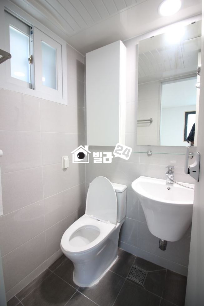 경기 안산상록구 부곡동 ☞『깔끔한 화이트톤의 매물』☜ ★깔끔한 느낌 & 구조까지 너무 좋다!! 이쁜 3룸!!★신혼집으로 딱이네! 분양 매물번호 30643 사진 9