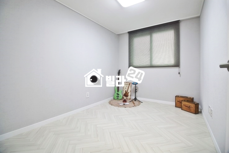 경기 포천시 선단동 ♚선단동+왕3룸♚ 구조 전망 우수한 3룸 현장 무인택배함 개별 창고 옵션 완료 분양 매물번호 34060 사진 6