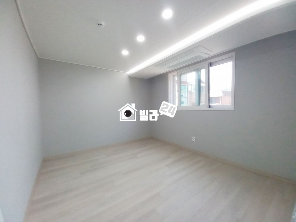 경기 화성효행구 봉담읍 동화리 투룸 아주 넓게 잘나왔어요~~ 거실도 넓고 방도 넓게 나온 투룸 찾기 힘들어요~ 서두르세요^^ 분양 매물번호 34263 사진 6