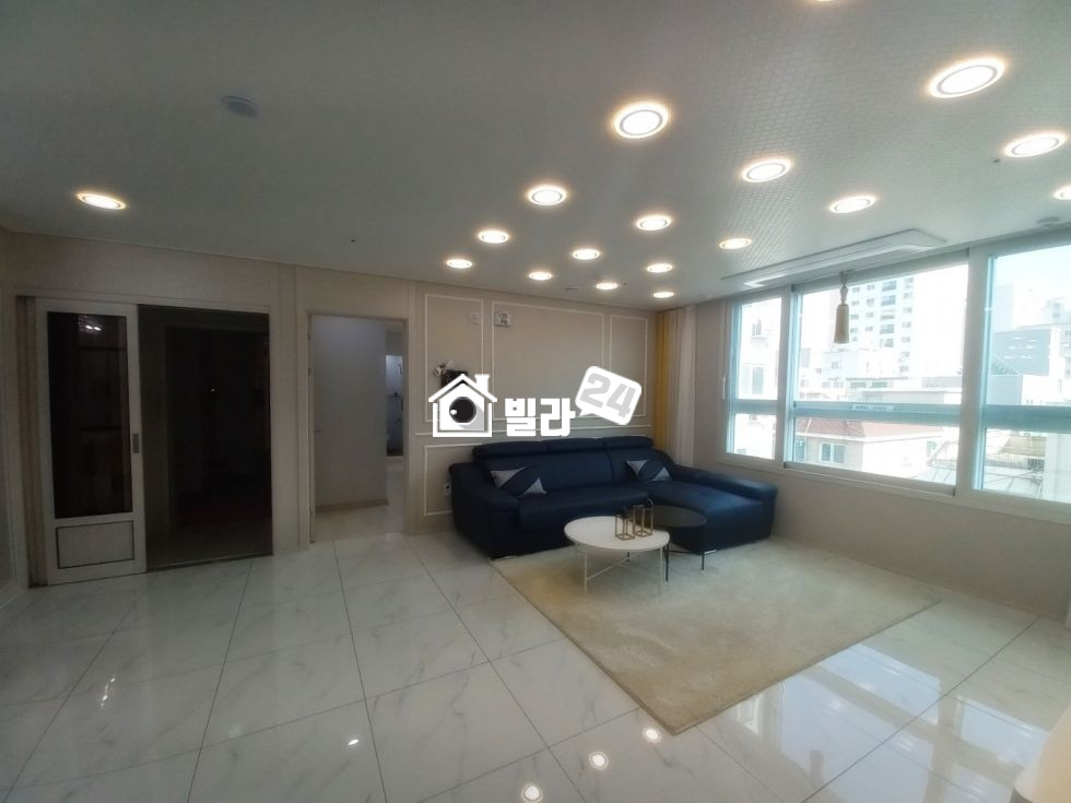 경기 화성병점구 진안동 ▶병점역세권 / 초등학교 옆 / 거실주방 넓게 나온 집 / 인테리어 럭셔리해요 ~~!! 분양 매물번호 34888 사진 3