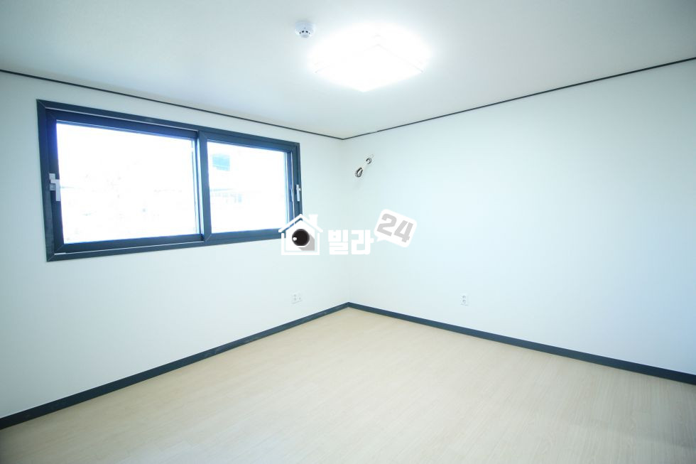 경기 의정부시 가능동 ✥✥ 흥선역!!! 3ROOM!!! 와우!!!✥✥ 베란다도 크게 나온집~~~!!!!! 구조완벽&내진설계 신축~~~~!!!!! 초,중학교 가까워서 너무나 좋아요~~~!!!!! 분양 매물번호 33508 사진 3