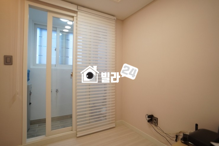 경기 의정부시 가능동 ▶▶깔끔한 안방 드레스룸!! 가능역도보 4분!! 집 위치 매우 굿굿!! 분양 매물번호 34767 사진 7