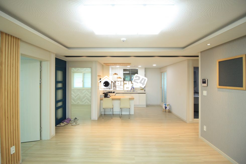 경기 의정부시 의정부동 ＊＊의정부 깔끔하고 군더더기 없는 안정적인 4룸!!＊＊대가족도 환영＊＊ 분양 매물번호 32733 사진 2