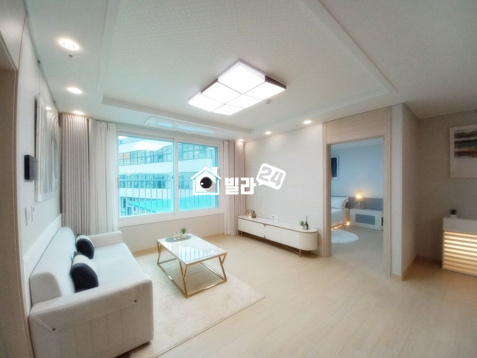 경기 용인처인구 김량장동 ◈ 김량장동 인테리어 좋은 쓰리룸 / 주변 인프라 형성 / 고층이라 전망 좋아요 ~ 주차공간도 100% 분양 매물번호 33852 사진 2