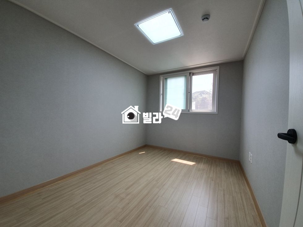 경기 용인처인구 양지면 남곡리 ♠♠♠남곡리 아주 깔끔하고 테라스가 있는 복층!!!!♠♠♠ 분양 매물번호 31464 사진 5