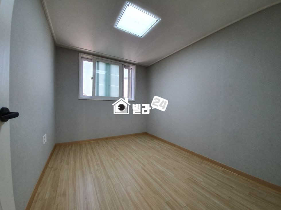 경기 용인처인구 양지면 남곡리 ♠♠♠남곡리 아주 깔끔하고 테라스가 있는 복층!!!!♠♠♠ 분양 매물번호 31464 사진 6