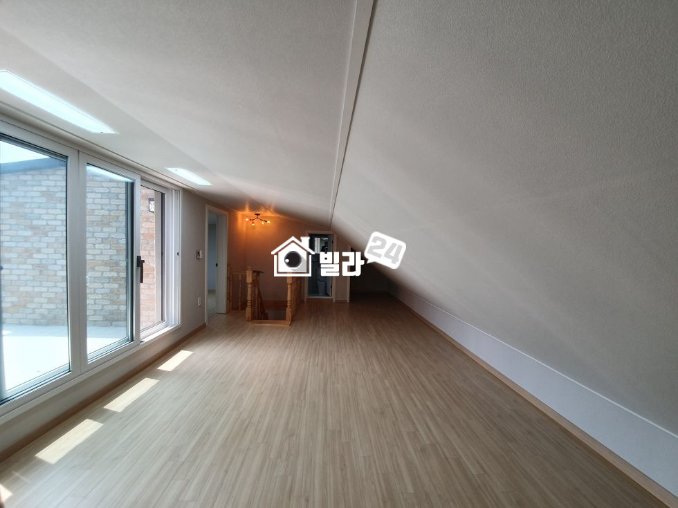 경기 용인처인구 양지면 남곡리 ♠♠♠남곡리 아주 깔끔하고 테라스가 있는 복층!!!!♠♠♠ 분양 매물번호 31464 사진 10