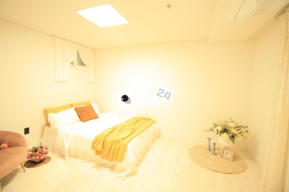경기 용인수지구 동천동 ●● 동천동!!! 넉넉한 복층 현장!!!! ●● 세련된 조명 ★ 인테리어 ★ 자재고급 너무 훌륭한 집이에요~~~!!!! 동천동에서 보기힘든 현장이에요~~~!!!!! 구경오셔요~~~❣❣❣ 분양 매물번호 33188 사진 6