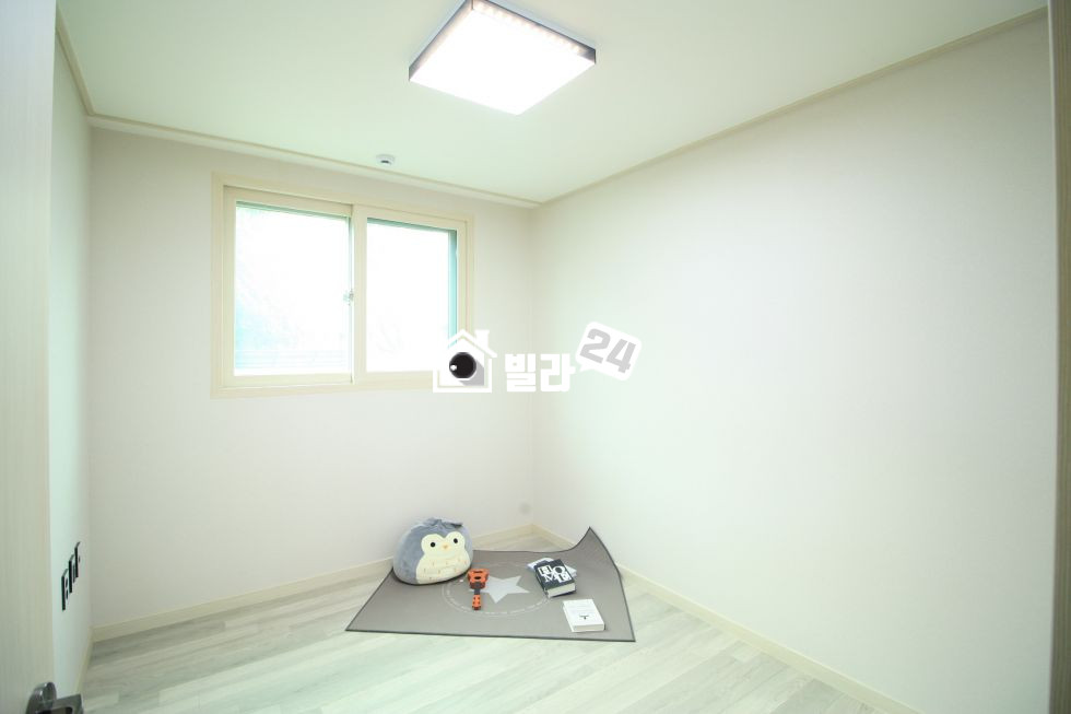 경기 용인수지구 고기동 ➤➤ 고기동 심플 모던 깨끗한 신축빌라 ➤➤ 구조 너무 좋아요~~~!!!! 고기초등학교도 가까워요~~~!!! 퇴근 후 지친피로를 달랠 집~~!!! 주거지로 조용해요~~ 乃乃乃 분양 매물번호 33186 사진 6