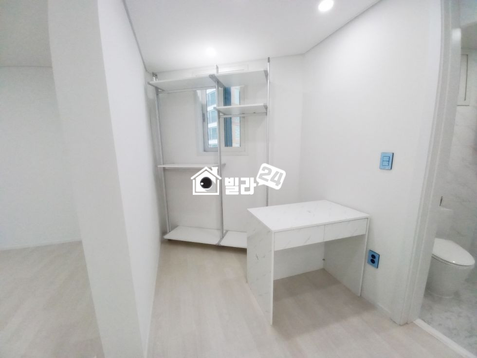 경기 용인수지구 신봉동 ▣ 용인 끝내주는 복층!! 아주 고급스런 럭셔리 바로 여기 신봉동 복층 방4개 !! 분양 매물번호 35409 사진 9