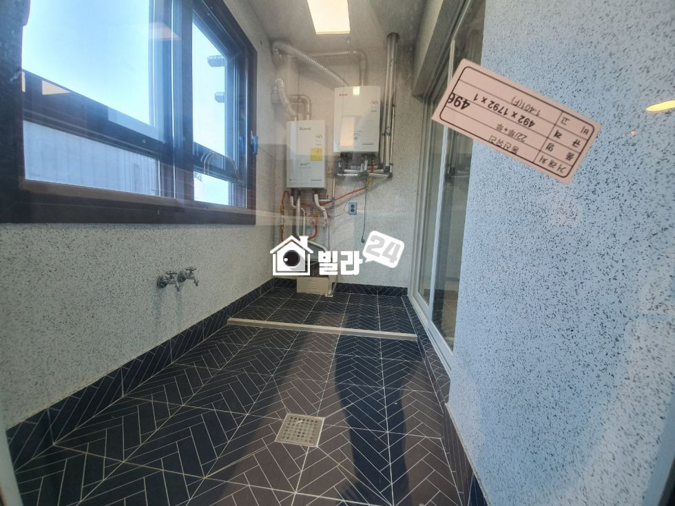 경기 용인수지구 신봉동 ♥ 3개동 대단지 단지내 공원조성 구조 잘빠진 테라스 넓은 복층입니다 !!!! 분양 매물번호 31840 사진 8