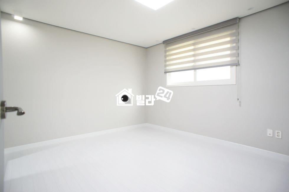 경기 의왕시 포일동 ★【덕장초등학교 인근 현장~♬】★ 깔끔한 구조의 3룸~!!♬ 자녀가 있는 고객님 & 신혼부부강력추천 ♥ 분양 매물번호 30181 사진 5