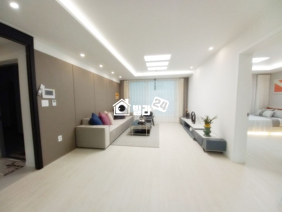 경기 용인기흥구 보라동 ▶▶ 용인 보라동 대단지 / 입지 조건 좋고 단지 깔끔하고 집 보면 놀래요 ~~ / 세련되고 넓은 쓰리룸 보시러가시죠 ~ 분양 매물번호 33519 사진 2
