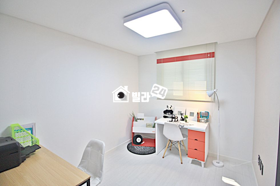 경기 용인기흥구 중동 중둥 ★ 구조 전망 우수한 3룸 현장 / 무인택배함 /최고급자재 / 엘리베이터 / 전망 트이고~ 고층선택까지도 가능합니다 분양 매물번호 32606 사진 7