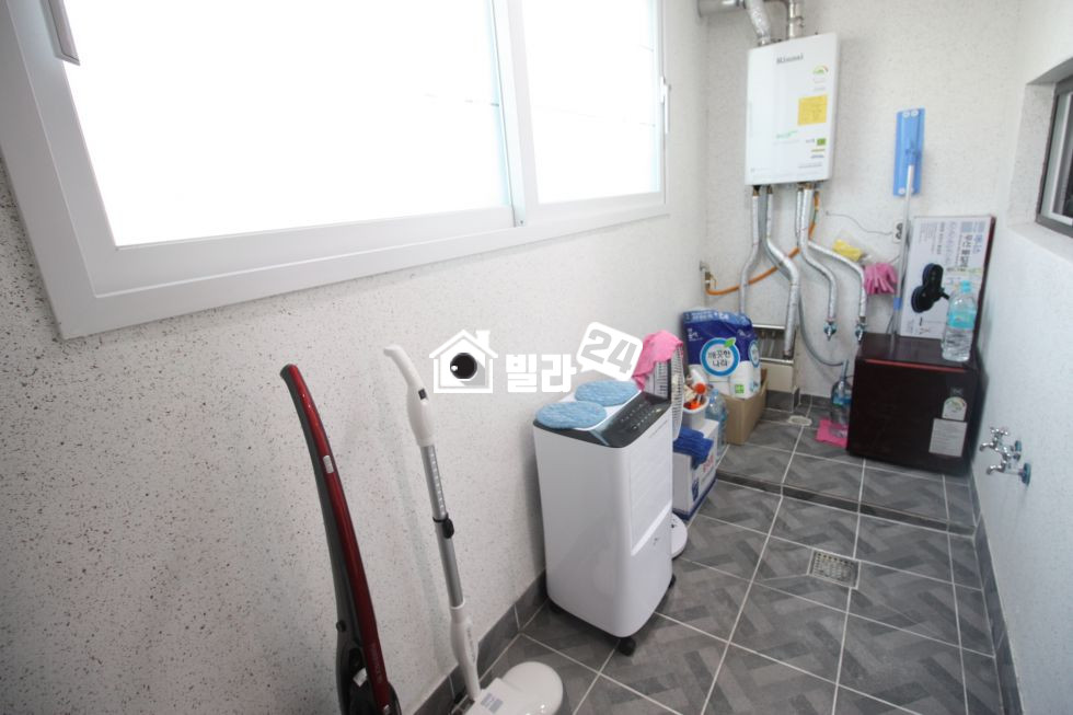 경기 용인기흥구 신갈동 ★ 신갈동 ★ 방3개 화2 최고급자재와 고급인테리어 마감 , 넓고 넓어보이는 집입니다 분양 매물번호 32699 사진 6