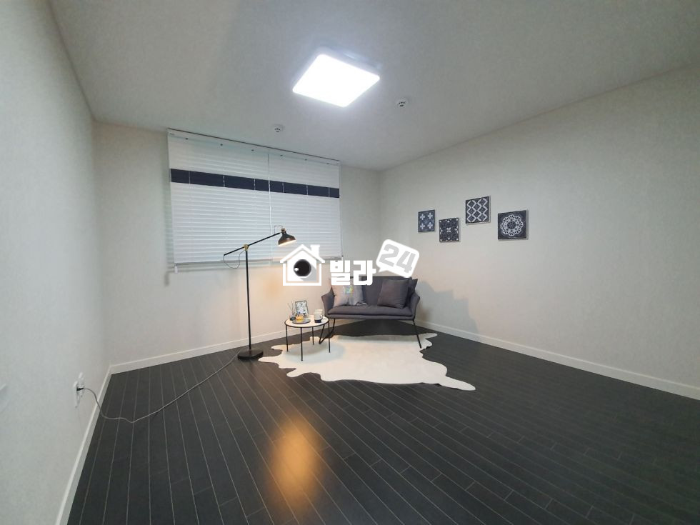 경기 용인기흥구 마북동 마북동 ★ 방3개화2 학군 가까이 위치 전망 보장!!!! 무인택배함/ CCTV/ 엘리베이터 분양 매물번호 32715 사진 3