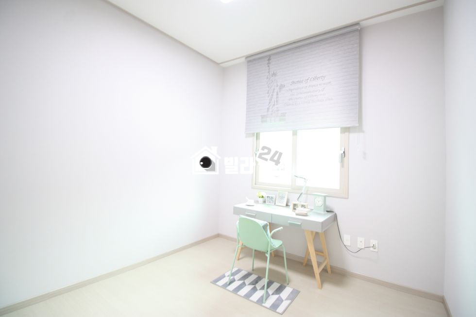경기 용인기흥구 신갈동 ♥화이트톤 화사한 인테리어♥ [[ 정남향]] 불 안켜도 돼요~!! 채광 정말 좋은 집 입니다!!♣♧ 분양 매물번호 33064 사진 6