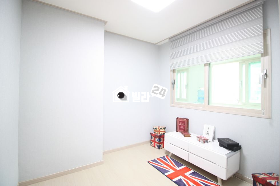 경기 용인기흥구 신갈동 ♥화이트톤 화사한 인테리어♥ [[ 정남향]] 불 안켜도 돼요~!! 채광 정말 좋은 집 입니다!!♣♧ 분양 매물번호 33064 사진 7