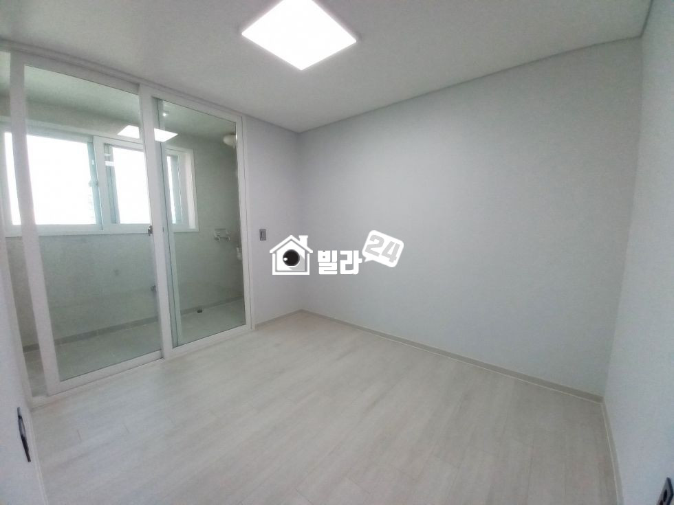 경기 양주시 덕계동 ▶ 양주 덕계동 복층 매물 / 딱 2세대 남았어요 / 전망 끝내줘요 ~복층 층고 엄청 높아요^^ 분양 매물번호 35419 사진 6