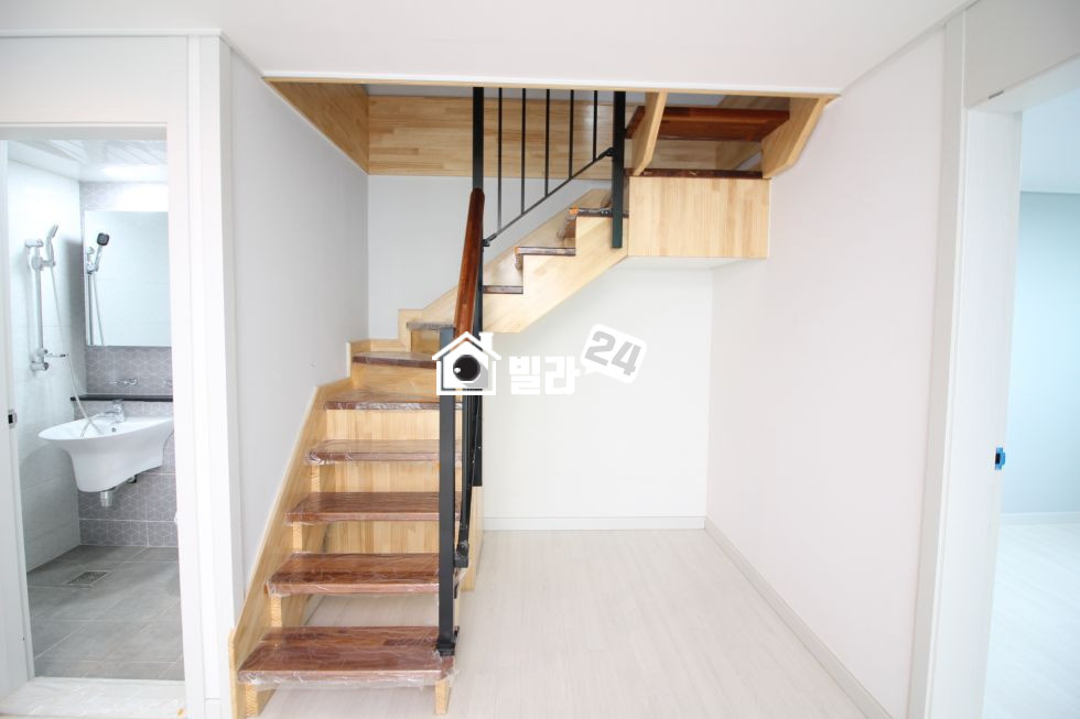 경기 안양만안구 안양동 ☞『이제 2개층 씁시다!!!』☜ ★ 복층구조!! 대가족도 문제없다!! 1인1방 가즈아!!★ 분양 매물번호 30751 사진 8