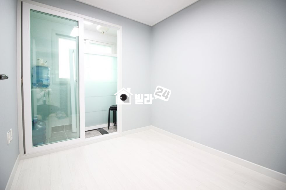 경기 안양만안구 안양동 ☞『HOT한 그 매물!!! 추천 3룸!!』☜ ★ 방이 큰집 찾으신다면!! 가즈아!!★ 분양 매물번호 30752 사진 6