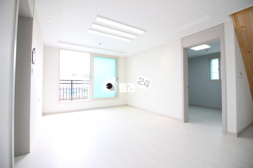 경기 안양만안구 안양동 ▶채광보소 집 앞에 태양이 있는줄....◀ 아니 이렇게 좋아도 되나요?☜ ♥너무나 좋은 구조♥ 분양 매물번호 30753 사진 1