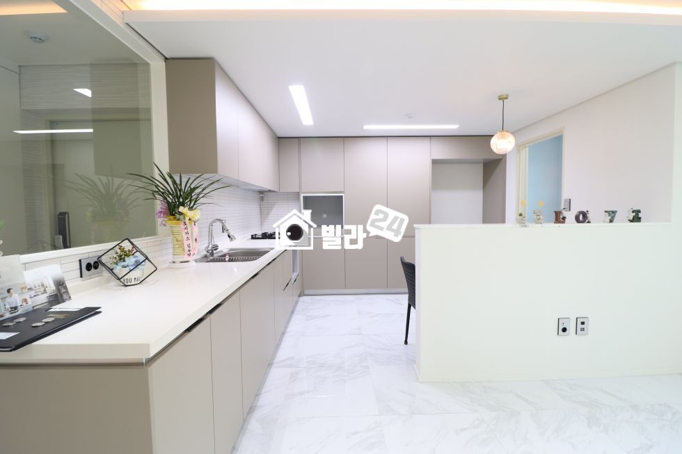 서울 서초구 서초동 ☆☆서초동 3룸☆☆남부터미널 도보 7분 초초초 역세권!!! 분양 매물번호 31245 사진 3