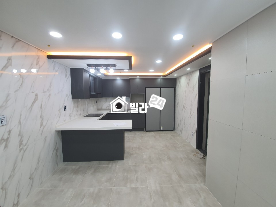 서울 서초구 방배동 ★ 방배동 대왕 2룸 ★ 갭투자까지 살게 만드는 신비하고 신비한 구조,인테리어,자재 3박자 대박입니다 !!!! 분양 매물번호 31347 사진 2