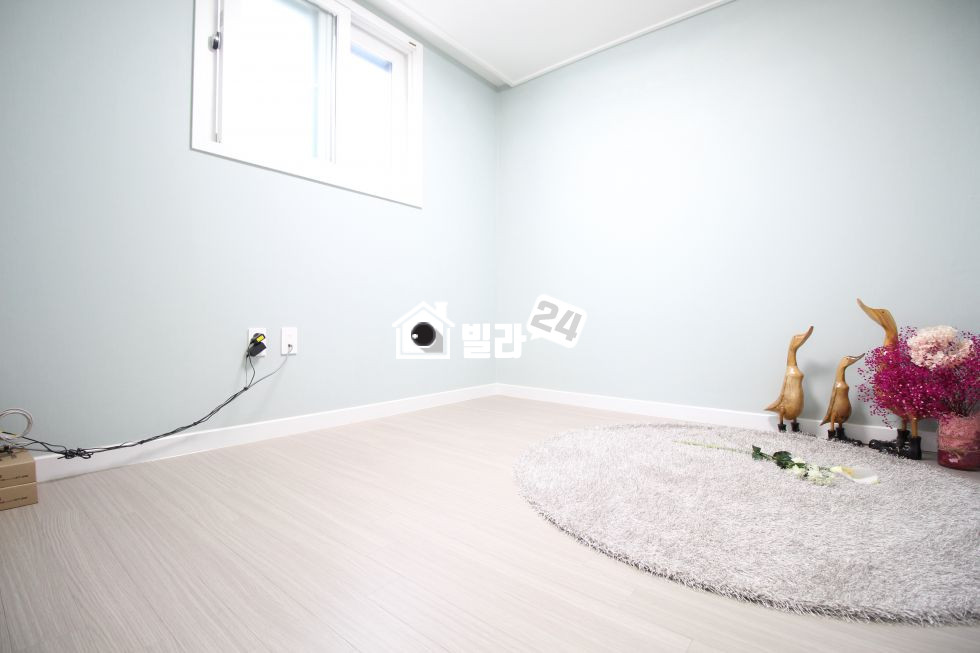 서울 송파구 오금동 ♣♧오금동 공원뷰♧♣ 상권과 공원 옆 한가로움을 동시에 누릴 수 있는 위치!! 【주방 옆 다용도실 / 안방 붙박이장】 분양 매물번호 31398 사진 6