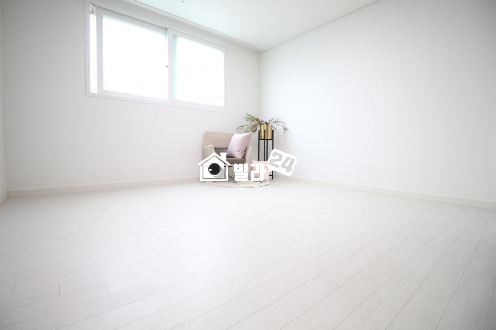 서울 구로구 고척동 ▶▷공원 옆 한적한 위치◁◀ 주방 옆 다용도실 / 깔끔한 인테리어!! 클릭클릭 ☆ 분양 매물번호 31518 사진 5