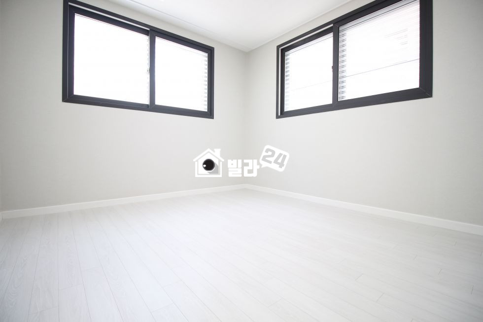 서울 마포구 성산동 야외테라스)▣2,6호선 더블역세권▣ 넓은 주차장 & 평지에 위치한 3룸입니다^^ 분양 매물번호 31579 사진 6