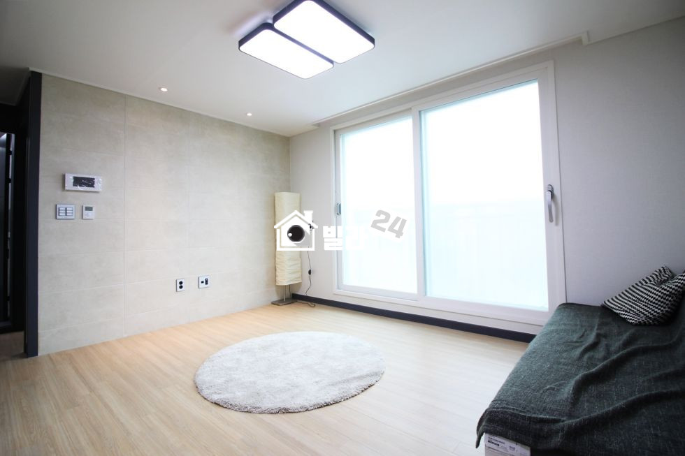 경기 수원팔달구 고등동 ☞『가격은 저렴하지만 테라스를 품고 있다! 』☜ ★ 저렴한 테라스 매물 찾고 계세요??!! 그렇다면 이 매물!! 분양 매물번호 30152 사진 1