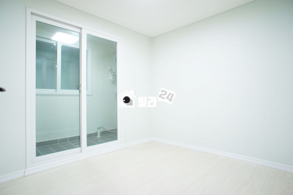경기 군포시 금정동 ▦1호선 & 4호선 금정역 4룸▦ 역세권 & 학군 뭐하나 빠지는게 없네~ 거기에 방4개로 4인식구에게 취향저격♥♥♥ 분양 매물번호 30472 사진 5